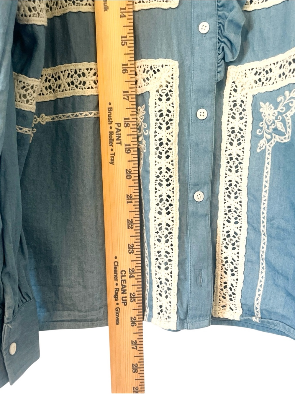 Sézane Ulysse Chambray Blouse US 14 EU 46 Blue Ruffle Lace Embroidered Top - Picture 7 of 10
